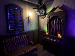 Salone della Famiglia Addams – Cuore di Tenebra