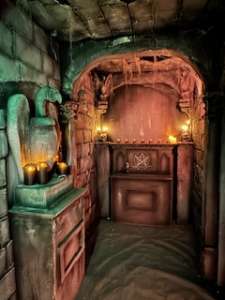 Escape room roma tema Addams